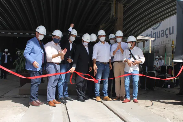 COTRIGUAÇU: Jornal destaca inauguração do novo desvio ferroviário em Paranaguá