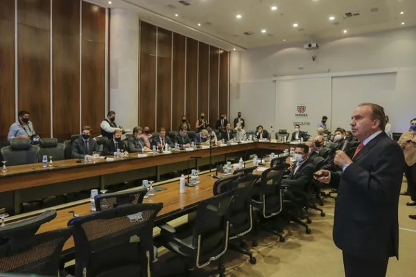 LAR: Com apoio do Estado, cooperativa anuncia investimento de R$ 2,4 bilhões