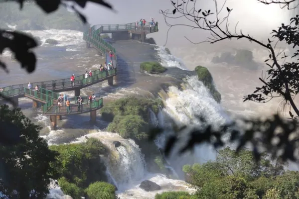 PERSE: Sancionado Programa Emergencial do Setor de Eventos e Turismo