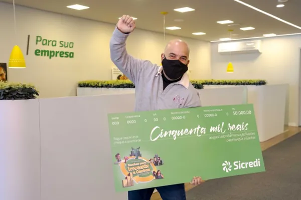 SICREDI VALE DO PIQUIRI: Entregue o segundo prêmio da campanha Razões para Investir e Ganhar