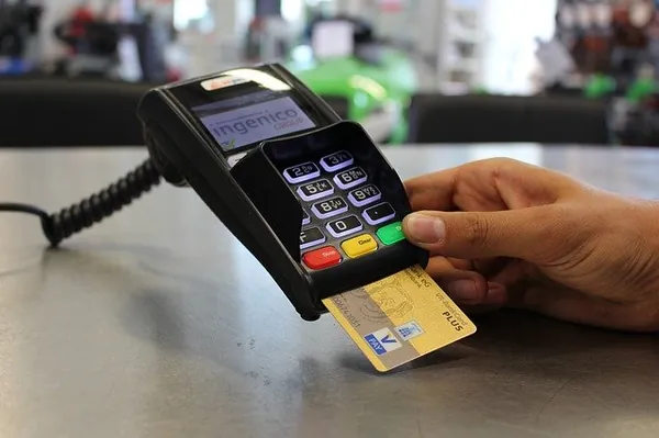 ECONOMIA II: Juros para famílias e empresas sobem em setembro, diz BC