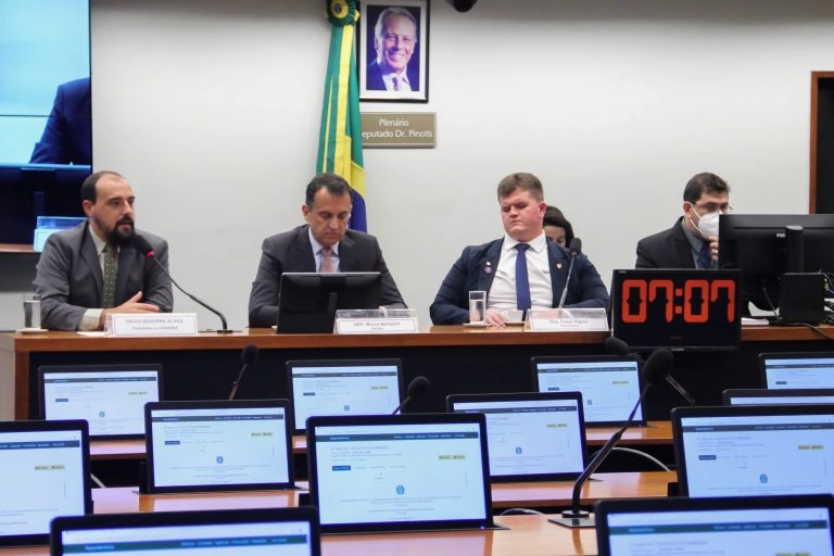 legislativo 27 04 2022