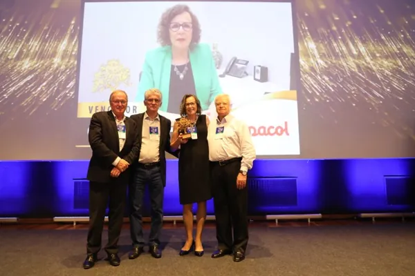 COPACOL: Cooperativa recebe Prêmio de Liderança Feminina no Cooperativismo