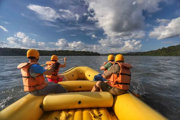 SERVIÇOS: Volume cresce 6,7% no 1º trimestre no Paraná; evolução do turismo chega a 30%