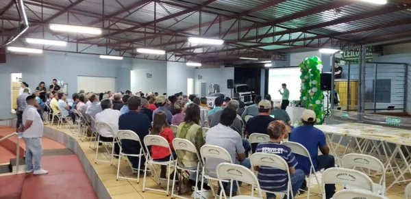 SICREDI UNIÃO PR/SP: Agências trabalham na difusão de informações sobre o Plano Safra