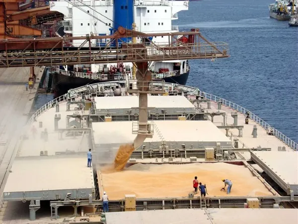 COMÉRCIO EXTERIOR: Preços internacionais puxam exportações recordes de US$ 14 bi em julho