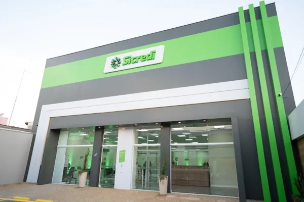 SICREDI IGUAÇU: Expansão gera oportunidades para associados e comunidade 