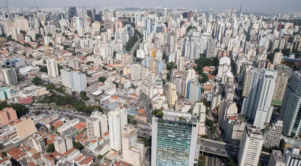 IBGE: Pandemia derruba o PIB dos grandes centros urbanos em 2020
