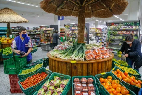 ECONOMIA: Paraná registra queda no índice de preço de alimentos em dezembro, aponta Ipardes