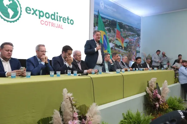 MAPA: Na Expodireto, ministro Fávaro defende redução de taxas de juros para o setor e segurança jurídica