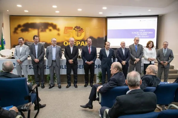 SICREDI PARQUE DAS ARAUCÁRIAS: Clemente Renosto é reeleito para nova diretoria da Ocepar