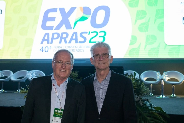 expo apras 20 04 2023
