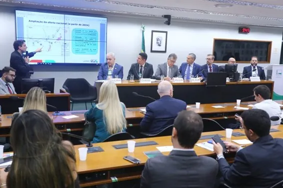 LEGISLATIVO: Deputados defendem fortalecimento da indústria nacional de fertilizantes