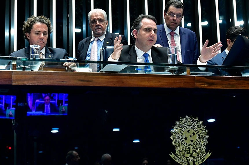 legislativo 17 05 2023