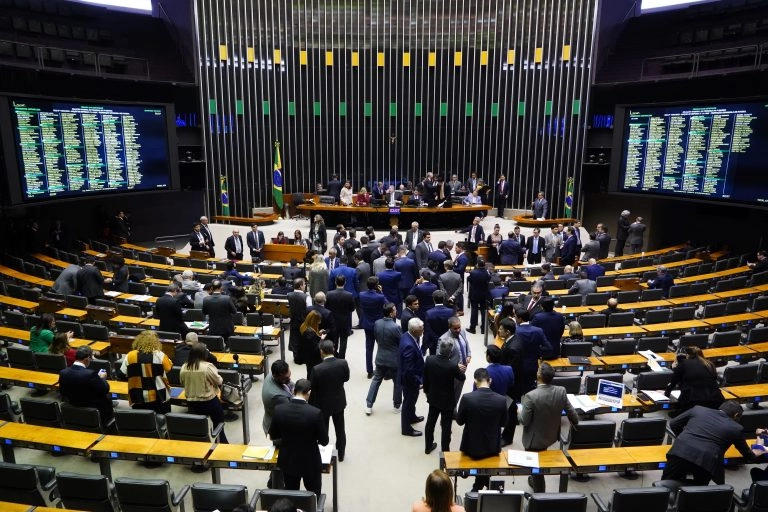 legislativo 24 05 2023