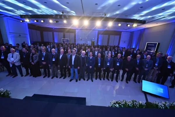FÓRUM DOS PRESIDENTES I: Sistema Ocepar reúne cooperativas para discutir oportunidades de parcerias com a Europa
