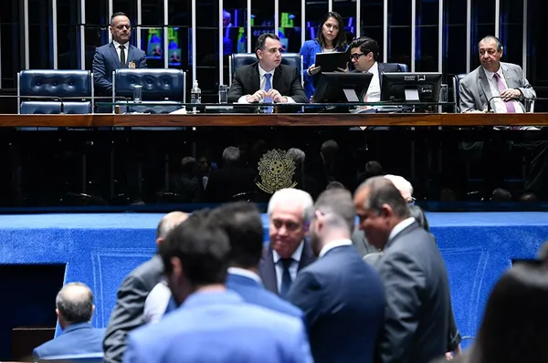 LEGISLATIVO: Plenário pode votar novo arcabouço fiscal na quarta-feira