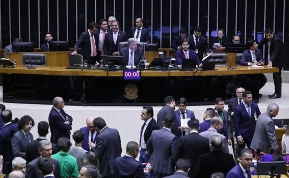 legislativo 04 07 2023
