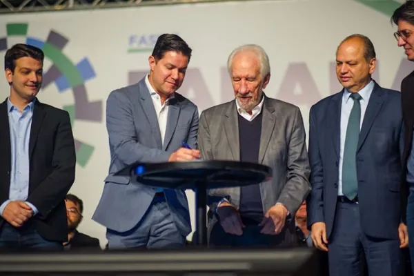 FAZENDA: Começa nova fase do Paraná Produtivo, programa que dá voz às regiões no planejamento estadual