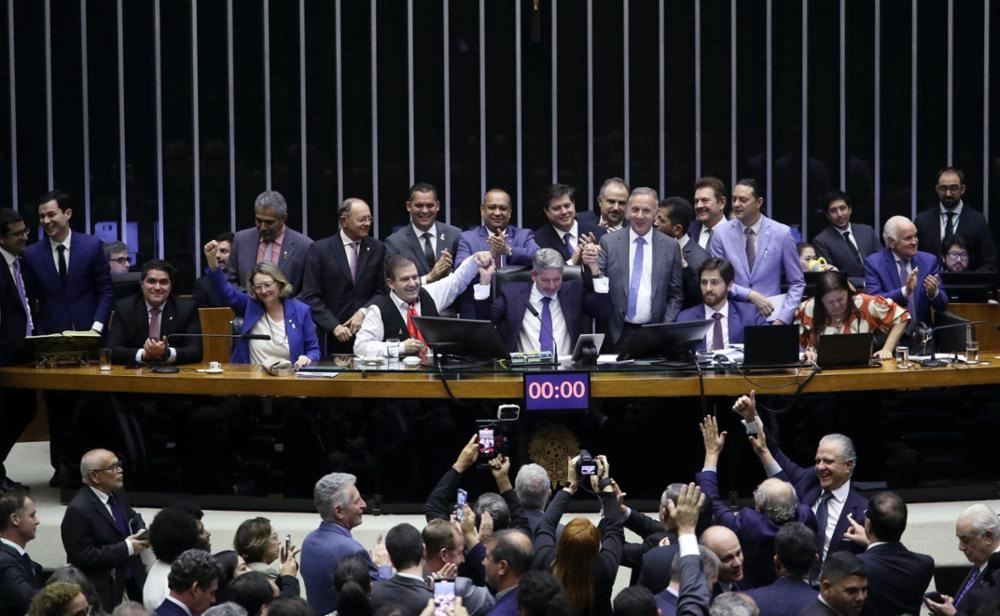 conquista 10 07 2023