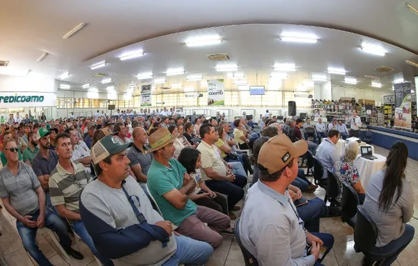 AGRO: Diretorias da Coamo e Credicoamo realizam tradicionais Reuniões de Campo