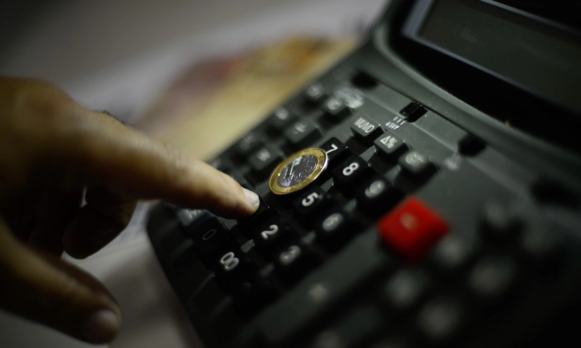 economia 24 07 2023