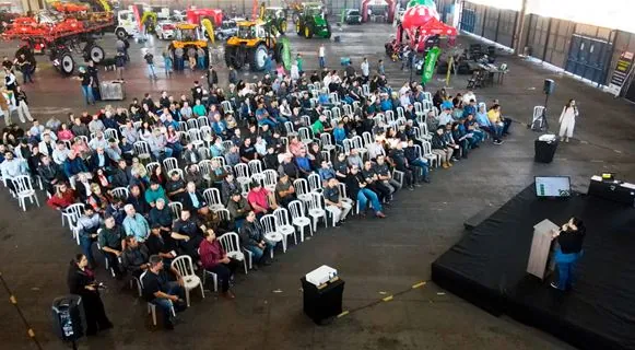 CRÉDITO: Sicredi Dexis realiza feiras de negócios e reúne associados