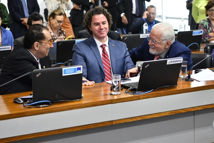 legislativo 14 09 2023