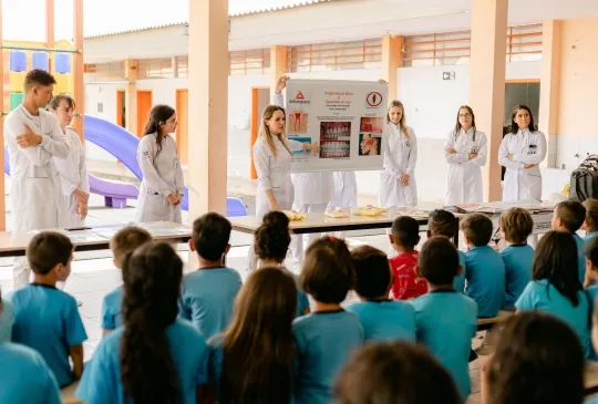 SAÚDE: Projeto de Saúde Bucal da Unimed Londrina beneficia 210 crianças de escola municipal 