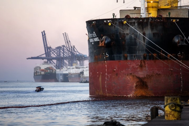 portos parana 10 10 2023