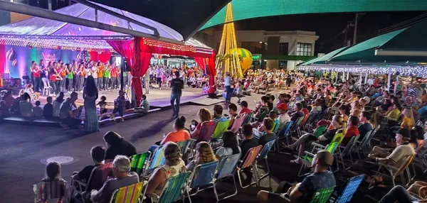 AGRO: Cerca de 600 pessoas prestigiam a primeira noite do Natal Copagril