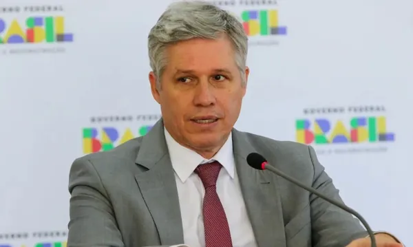  AGRO:  Ministro do Desenvolvimento Agrário e presidente do BB vêm para o Show Rural