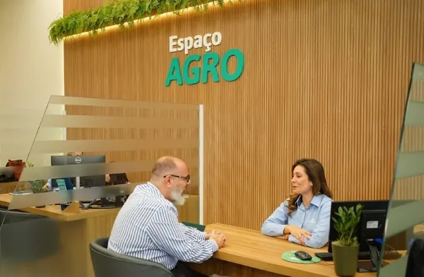 CRÉDITO: Sicoob leva volume recorde de crédito ao Show Rural 