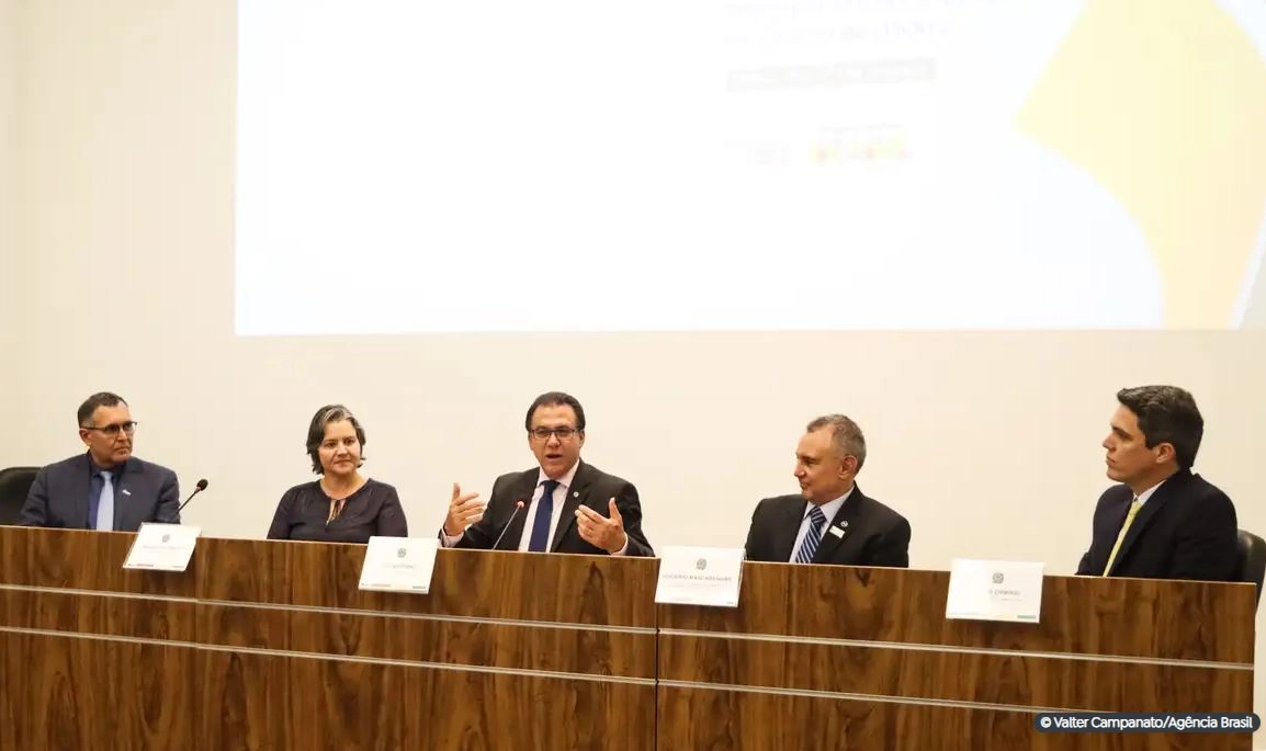 economia 28 02 2024