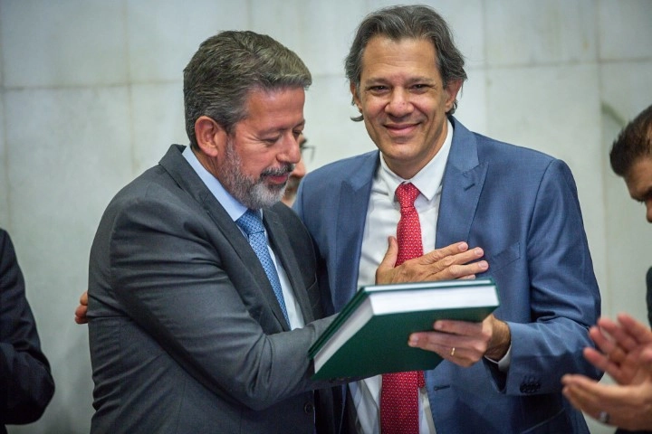 reforma tributaria I 25 04 2024