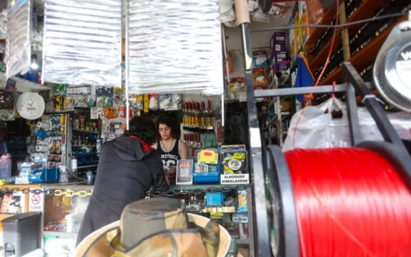VAREJO: Volume de vendas do comércio no Paraná cresce 4,5% nos 5 primeiros meses do ano