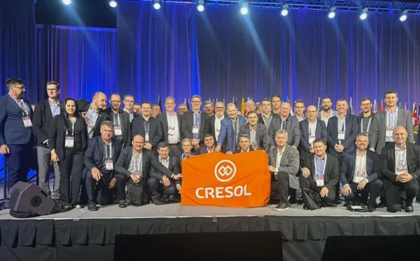 CRÉDITO: Cresol é recebida como membro do conselho na Conferência Mundial das Cooperativas de Crédito