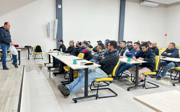 AGRO: Coopertradição promove treinamento anual para cipeiros 