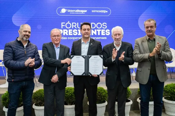 Ocepar assina protocolo de intenções com o Governo do Estado na área ambiental