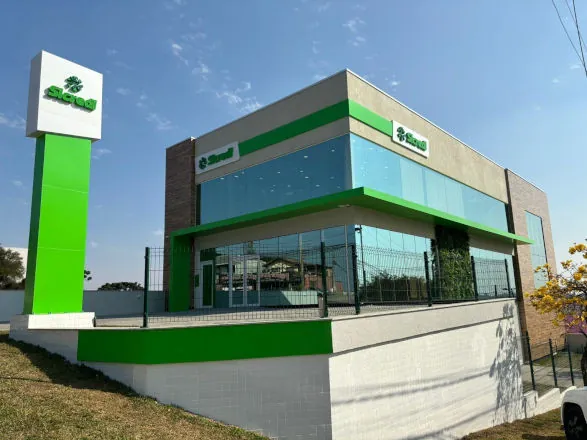 Sicredi inaugura novo prédio em Colombo no bairro São Gabriel 