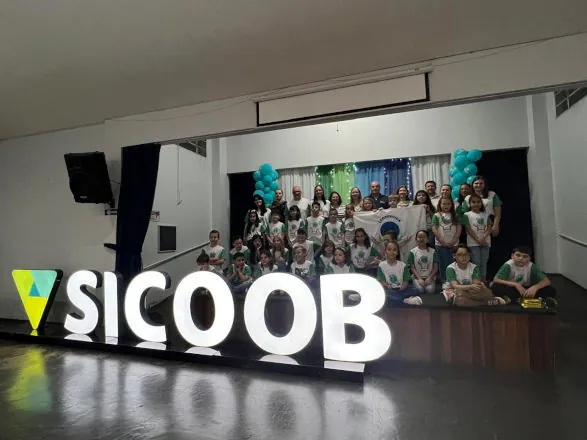 Em parceria com a Escola Betesda, Sicoob Meridional funda a 17ª Cooperativa Mirim