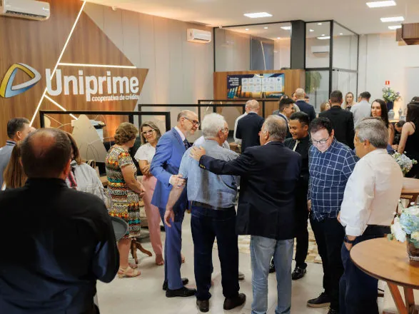 Uniprime do Iguaçu inaugura nova agência em Ponta Grossa (PR)