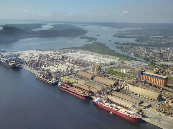 Exportações de produtos de outros estados pelo Porto de Paranaguá crescem 70%