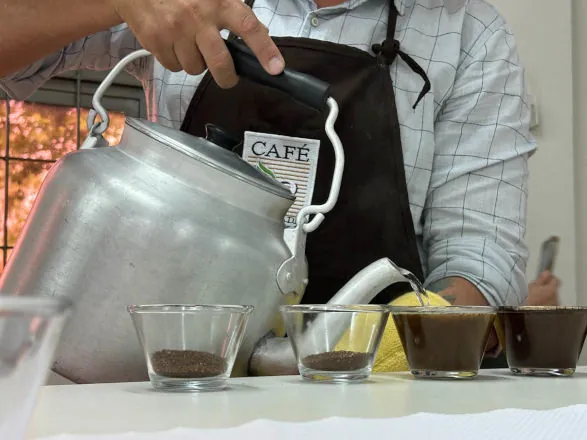 Concurso Café Qualidade Paraná dá início ao julgamento dos lotes inscritos