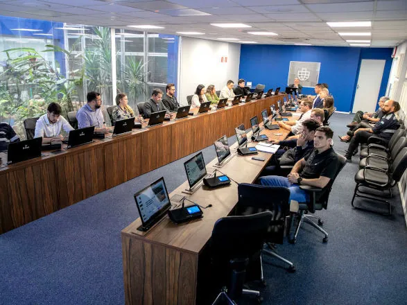 Portos do Paraná promove audiência para contribuições ao leilão da área PAR25