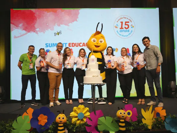 Summit de Educação comemora 15 anos do Programa A União Faz a Vida na Sicredi Aliança PR/SP