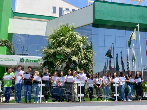 Sicredi Fronteiras forma segunda turma de jovens no Curso de Cooperativismo de Crédito