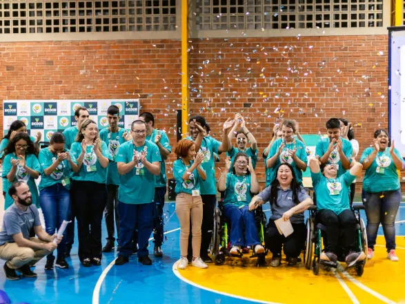 Primeira Cooperativa Mirim em uma Apae do Brasil é constituída em Londrina (PR)
