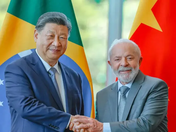 Presidentes do Brasil e da China assinam 37 acordos bilaterais