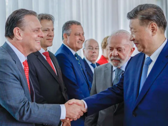 Acordos entre Brasil e China para a agropecuária podem elevar posição do país no ranking de exportação mundial